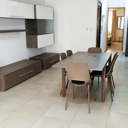 Homestay On Arturo Mercieca 46 * Слима