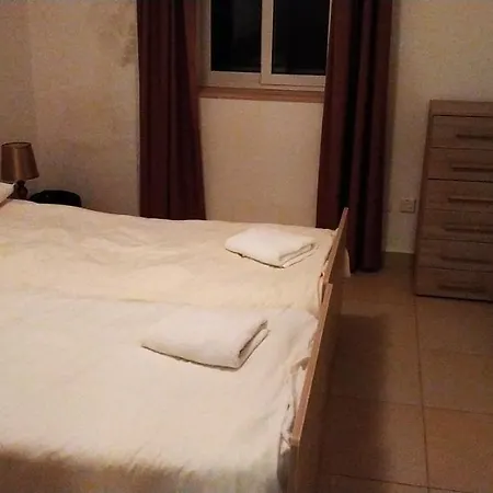 Homestay On Arturo Mercieca 46 *