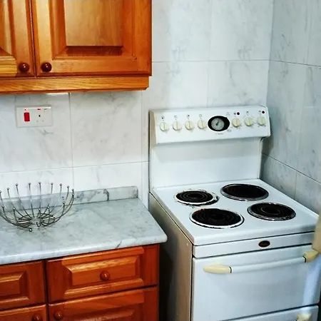 Homestay Homestay On Arturo Mercieca 46 *